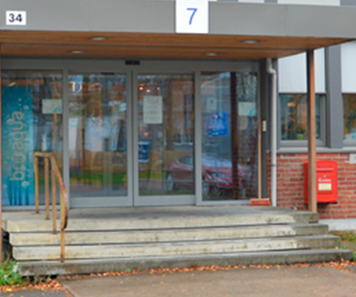 sanderud-hovedinngang-inngang.png (1)